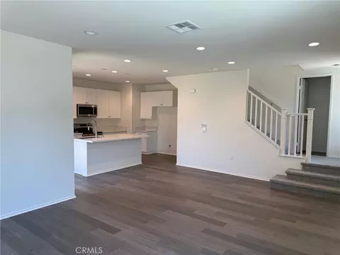 2246 Spring Meadow Ct, Highland, CA 92346 photo 2