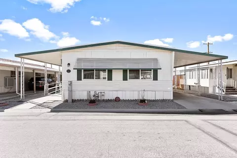 1895 W Devonshire Ave #106, Hemet, CA 92545