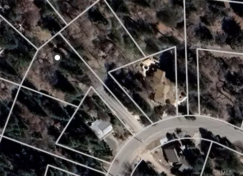 26272 Thunderbird Dr, Lake Arrowhead, CA 92352