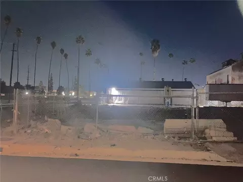 3496 Commerce St, Riverside, CA 92507 photo 2