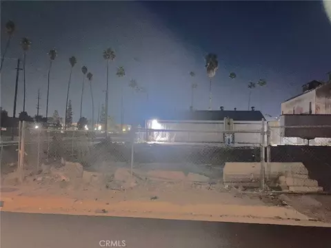 3496 Commerce St, Riverside, CA 92507 photo 2