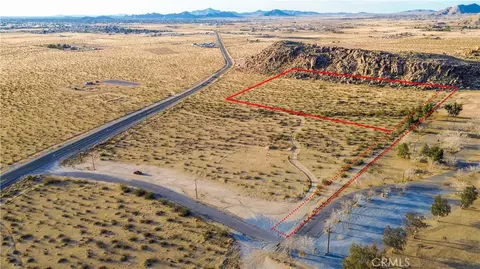 2 Highway 18, Apple Valley, CA 92307 photo 6