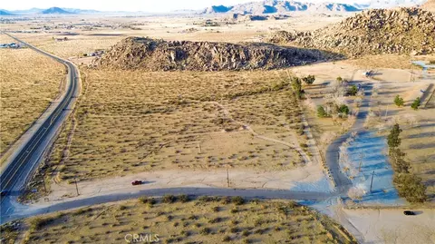 2 Highway 18, Apple Valley, CA 92307 photo 3