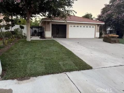 1041 S Helena St, Colton, CA 92324