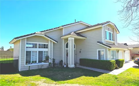 6515 Escena St, San Bernardino, CA 92407