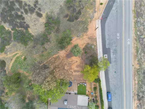 848 W Sunset Dr, Redlands, CA 92373 photo 3