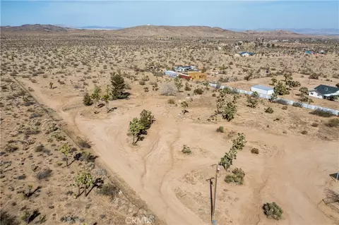 3155 Thermal Ln, Yucca Valley, CA 92284