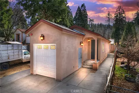 22847 Juniper Ln, Crestline, CA 92325