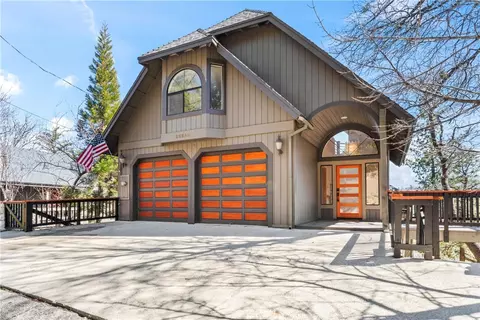 28245 Arbon Ln, Lake Arrowhead, CA 92352