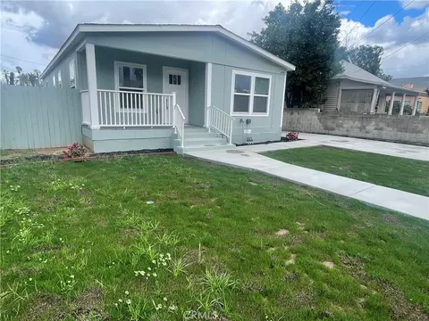 2759 9th St, Riverside, CA 92507