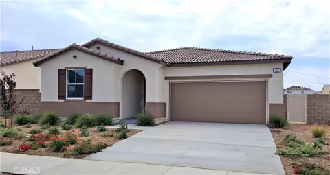 223 Almanac St, Hemet, CA 92543