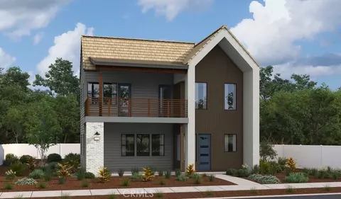27404 Creekwood Ln, Valencia, CA 91381