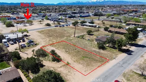 2 Juniper St, Hesperia, CA 92345