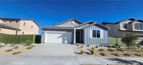 17418 Whiskey Mdws, Hesperia, CA 92345