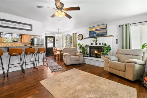 220 Whipple Dr, Big Bear City, CA 92314