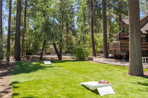 Exterior - 40153 Lakeview Dr, Big Bear Lake, CA 92315 photo 1 of 7