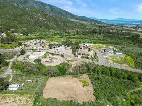 1166 Deercrest Dr, San Bernardino, CA 92407 photo 8