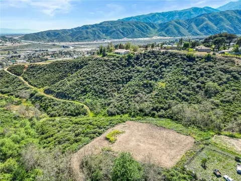 1166 Deercrest Dr, San Bernardino, CA 92407 photo 10