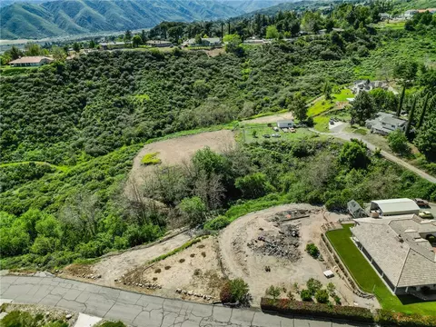 1166 Deercrest Dr, San Bernardino, CA 92407 photo 4