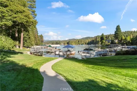 27409 N Bay Rd, Lake Arrowhead, CA 92352