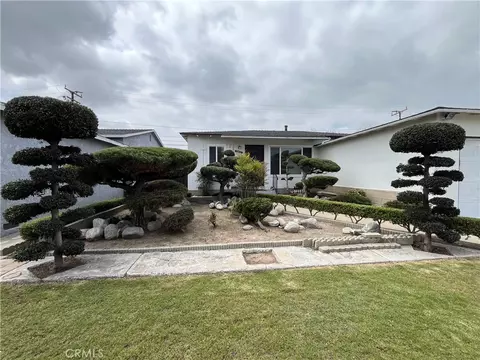 17019 S Harvard Blvd, Gardena, CA 90247