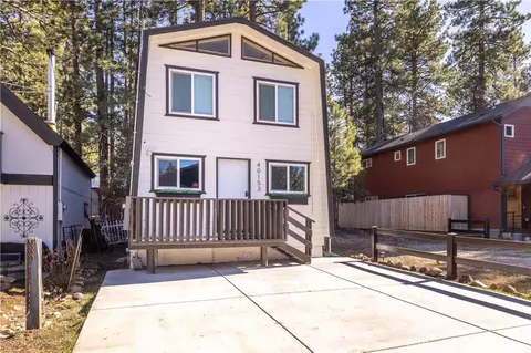 40153 Mahanoy Ln, Big Bear Lake, CA 92315