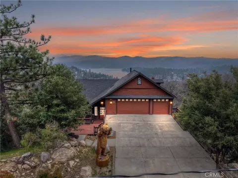 1161 Nadelhorn Dr, Lake Arrowhead, CA 92352