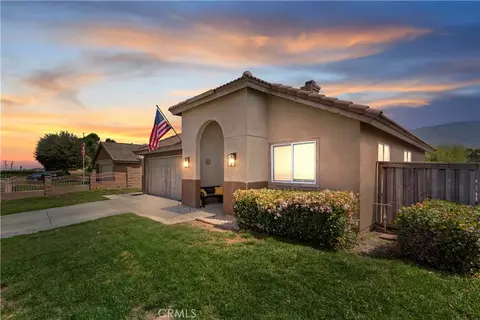 1481 De Anza Dr, San Jacinto, CA 92582
