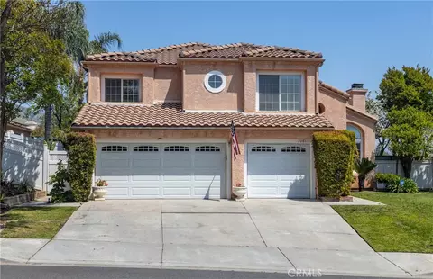 7081 Highland Spring Ln, Highland, CA 92346