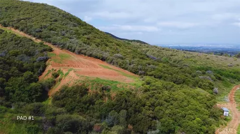 1 Plummers Ln, Mentone, CA 92359