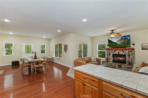 Other - 28589 Shenandoah Dr, Lake Arrowhead, CA 92352 photo 4 of 15