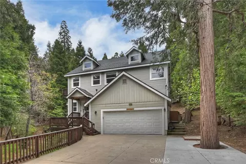 Exterior - 28589 Shenandoah Dr, Lake Arrowhead, CA 92352 photo 11 of 11