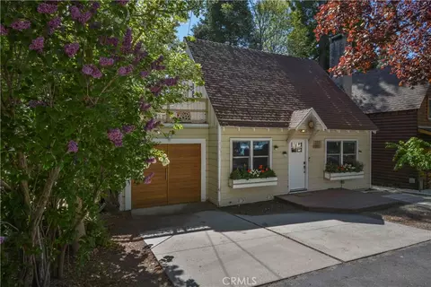 381 Maple Dr, Lake Arrowhead, CA 92352