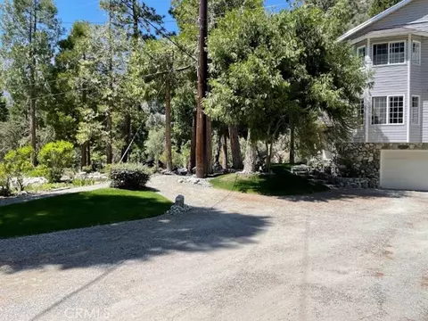 41560 Alder Dr, Forest Falls, CA 92339