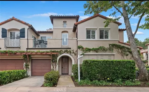 1 Sorrento Ct, Newport Coast, CA 92657