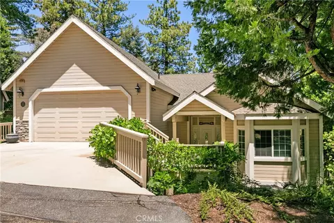 27376 Pinewood Dr, Lake Arrowhead, CA 92352