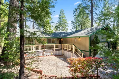 24308 S Albrun Dr, Crestline, CA 92325