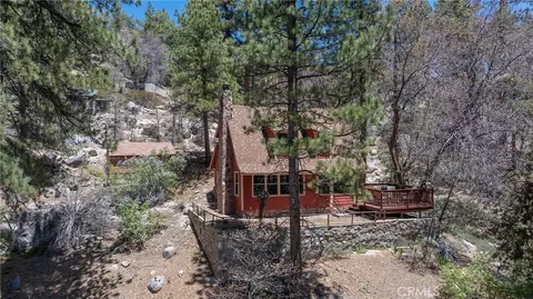 352 Big Bear Trl, Fawnskin, CA 92333
