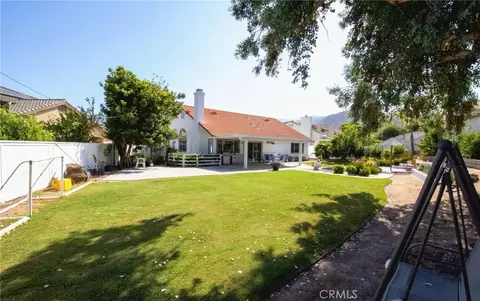 15303 Lakebreeze Ln, Lake Elsinore, CA 92530