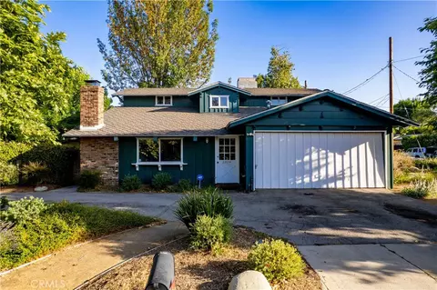 22654 Dolorosa St, Woodland Hills, CA 91367