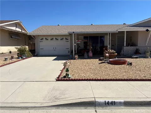 1441 Edgewood Ln, Hemet, CA 92543
