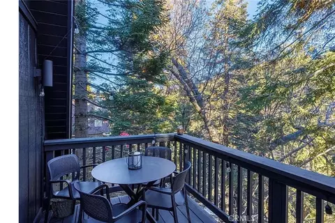 Exterior - 350 S Fairway Dr, Lake Arrowhead, CA 92352 photo 3 of 3