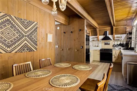 Dining - 350 S Fairway Dr, Lake Arrowhead, CA 92352 photo 2 of 3