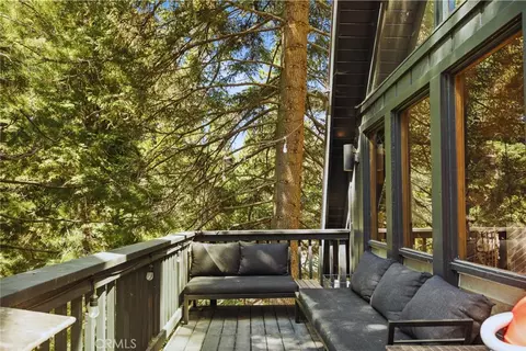 Exterior - 350 S Fairway Dr, Lake Arrowhead, CA 92352 photo 1 of 3