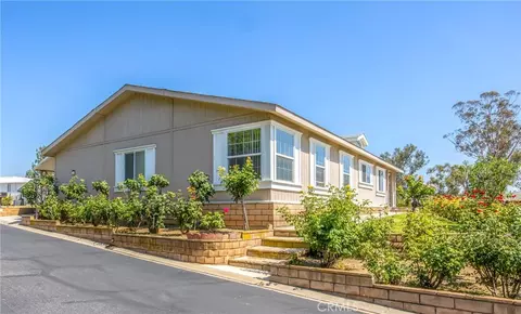 4040 Piedmont Dr #113, Highland, CA 92346