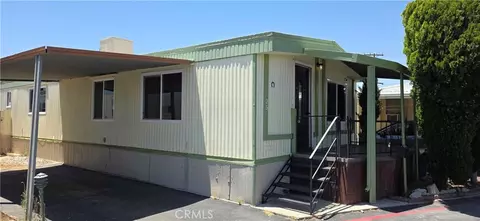 16473 Green Tree Blvd #25, Victorville, CA 92395