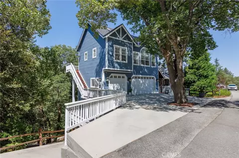 Exterior - 28575 Manitoba Dr, Lake Arrowhead, CA 92352 photo 6 of 26