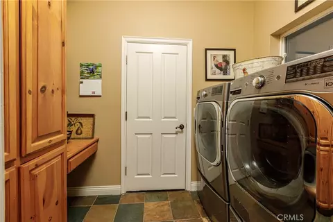 Other - 28575 Manitoba Dr, Lake Arrowhead, CA 92352 photo 2 of 15