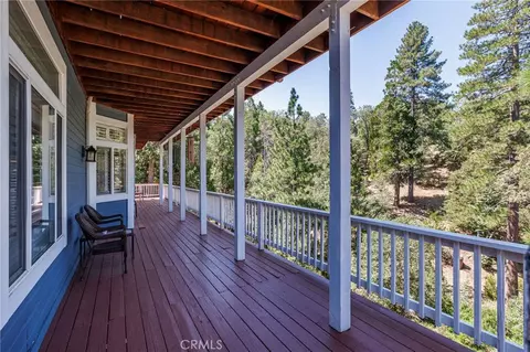 Exterior - 28575 Manitoba Dr, Lake Arrowhead, CA 92352 photo 16 of 26