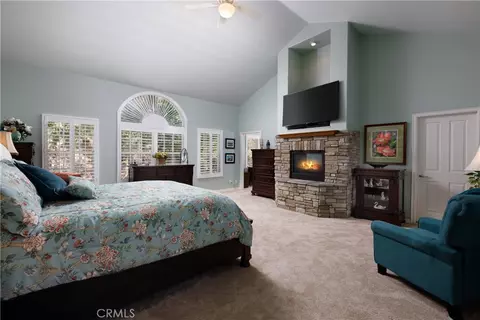 Other - 28575 Manitoba Dr, Lake Arrowhead, CA 92352 photo 3 of 15